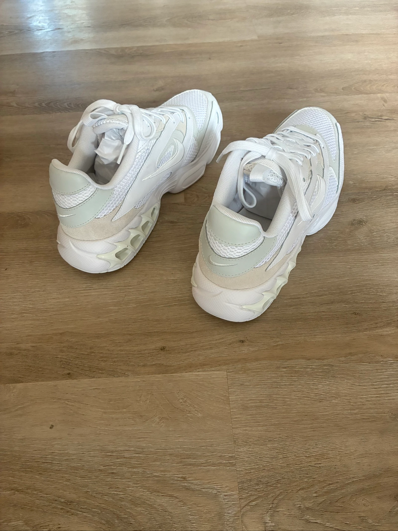 Basket Nike Zoom Air taille 44,5 – photo 3